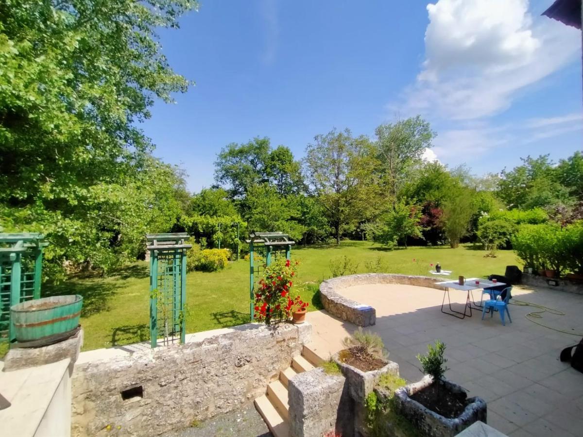 Grande Villa Au Coeur De La Dordogne Paussac-et-Saint-Vivien Eksteriør billede